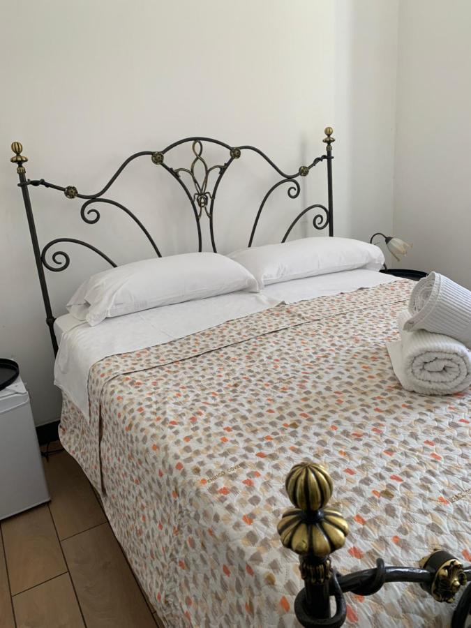 Lovingsuite Reggio di Calabria Bagian luar foto